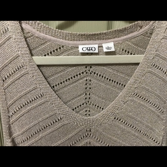 Top - Picture 2 of 3